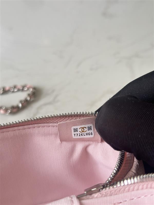 2026127214540564 590